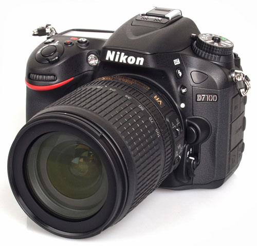 Lustrzanka Nikon D7100